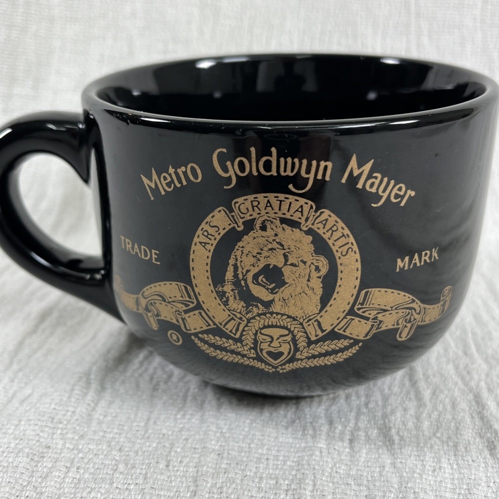 MGM 16 oz Metro Goldwyn Mayer Coffee‎ Mug Tea Cup Soup Black and Gold Lyon